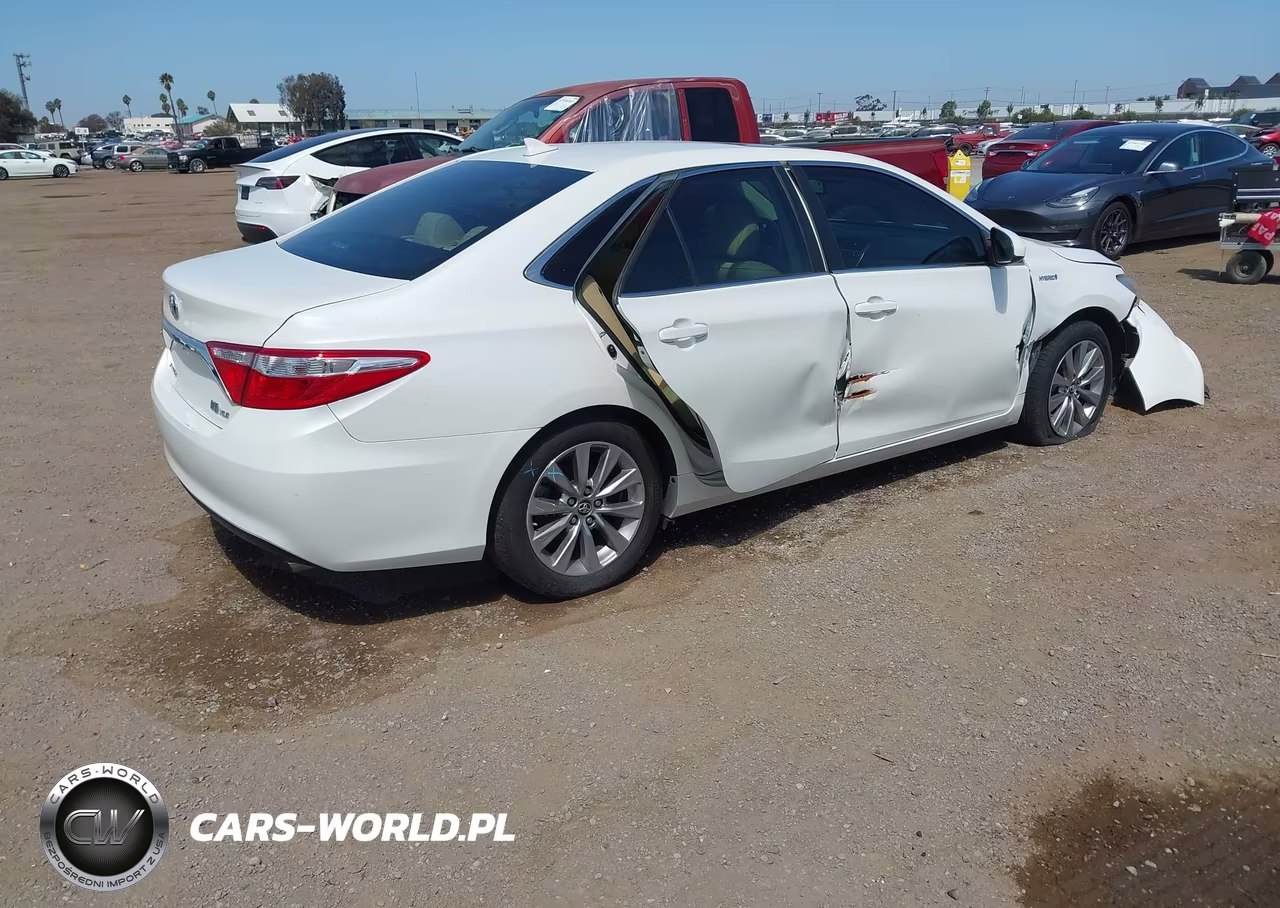 2017 Toyota Camry Hybrid Xle VIN:4T1BD1FK6HU224286 - 4