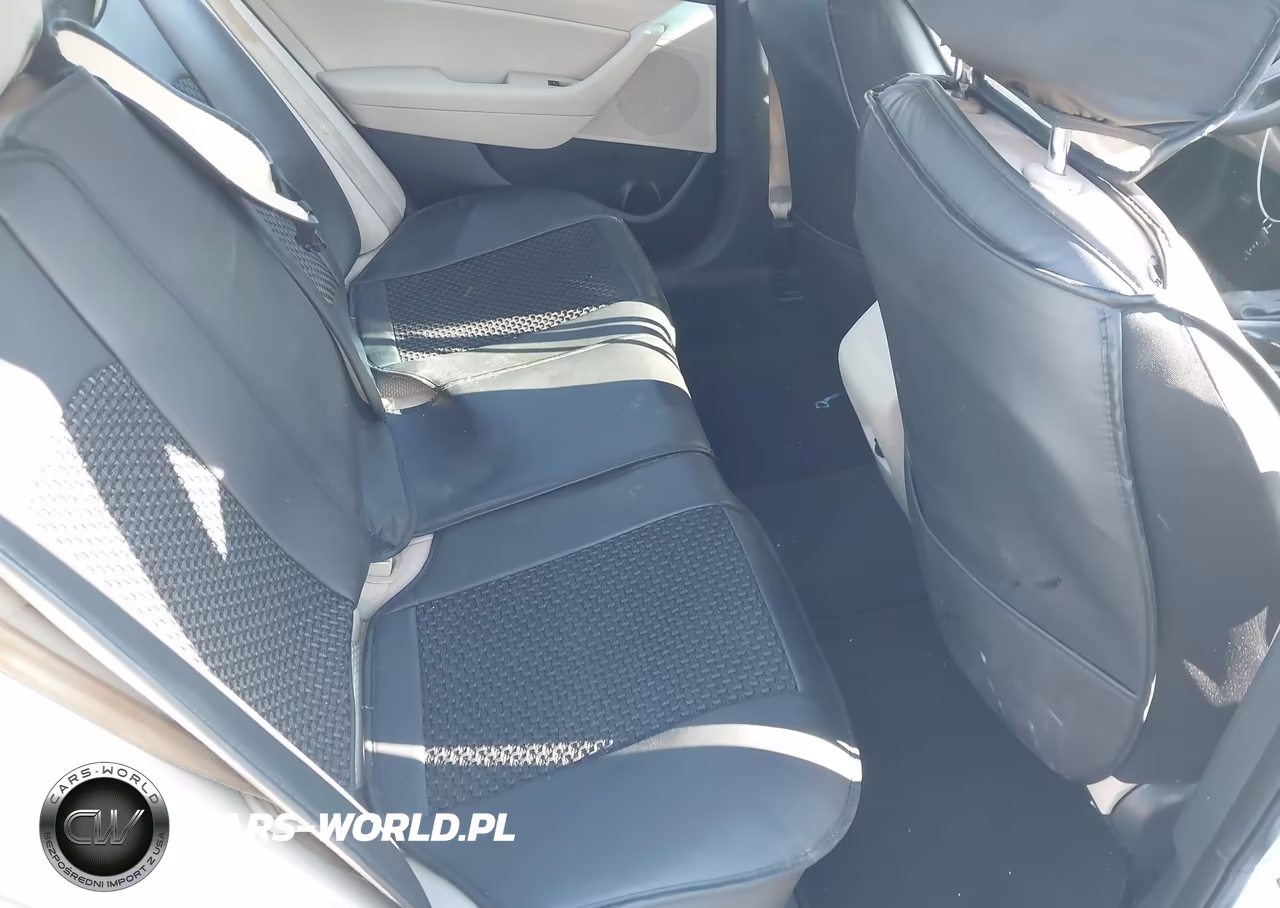 2016 Hyundai Sonata Sport VIN:5NPE34AF4GH287539 - 8