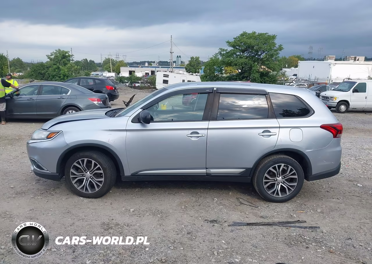 2016 Mitsubishi Outlander Es VIN:JA4AZ3A34GZ031028 - 14