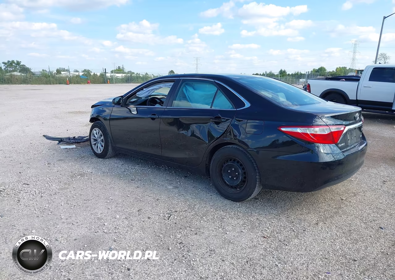 2015 Toyota Camry Le VIN:4T4BF1FK0FR456296 - 3
