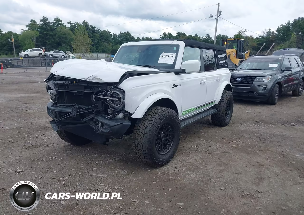 2024 Ford Bronco Outer Banks VIN:1FMEE8BP4RLA25751 - 2