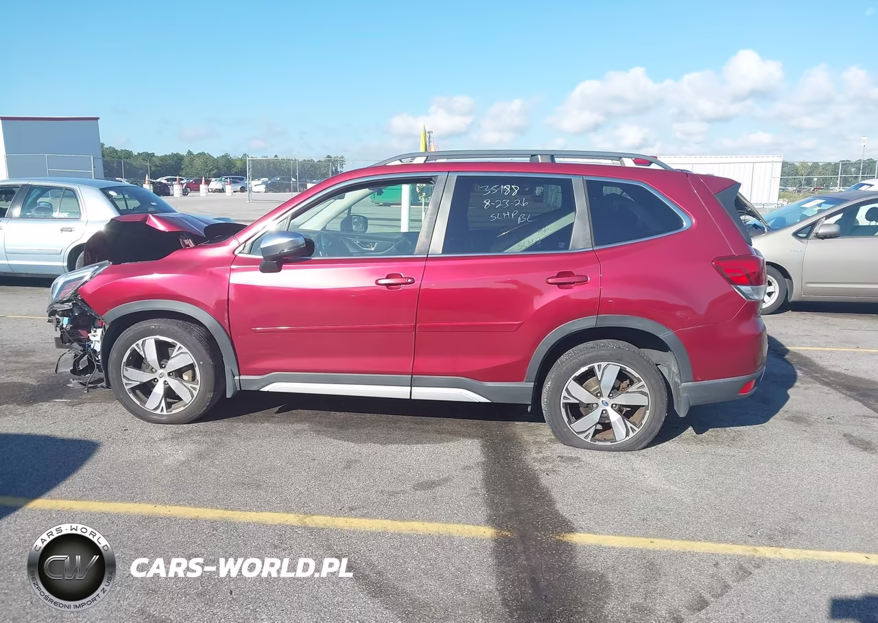 2020 Subaru Forester Touring VIN:JF2SKAXCXLH406982 - 14