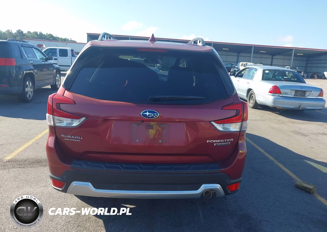 2020 Subaru Forester Touring VIN:JF2SKAXCXLH406982 - 16