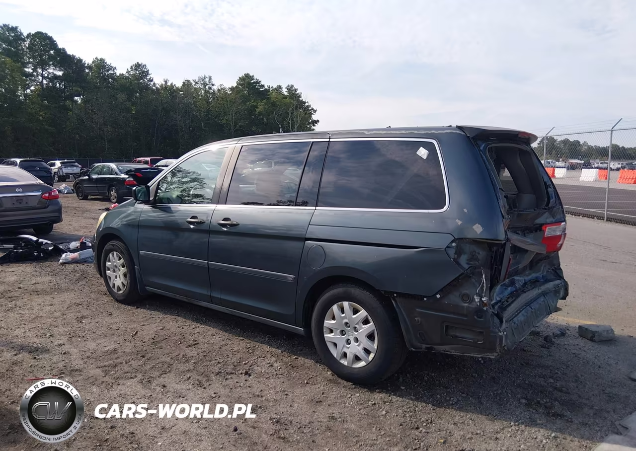 2006 Honda Odyssey Lx VIN:5FNRL38266B086446 - 3