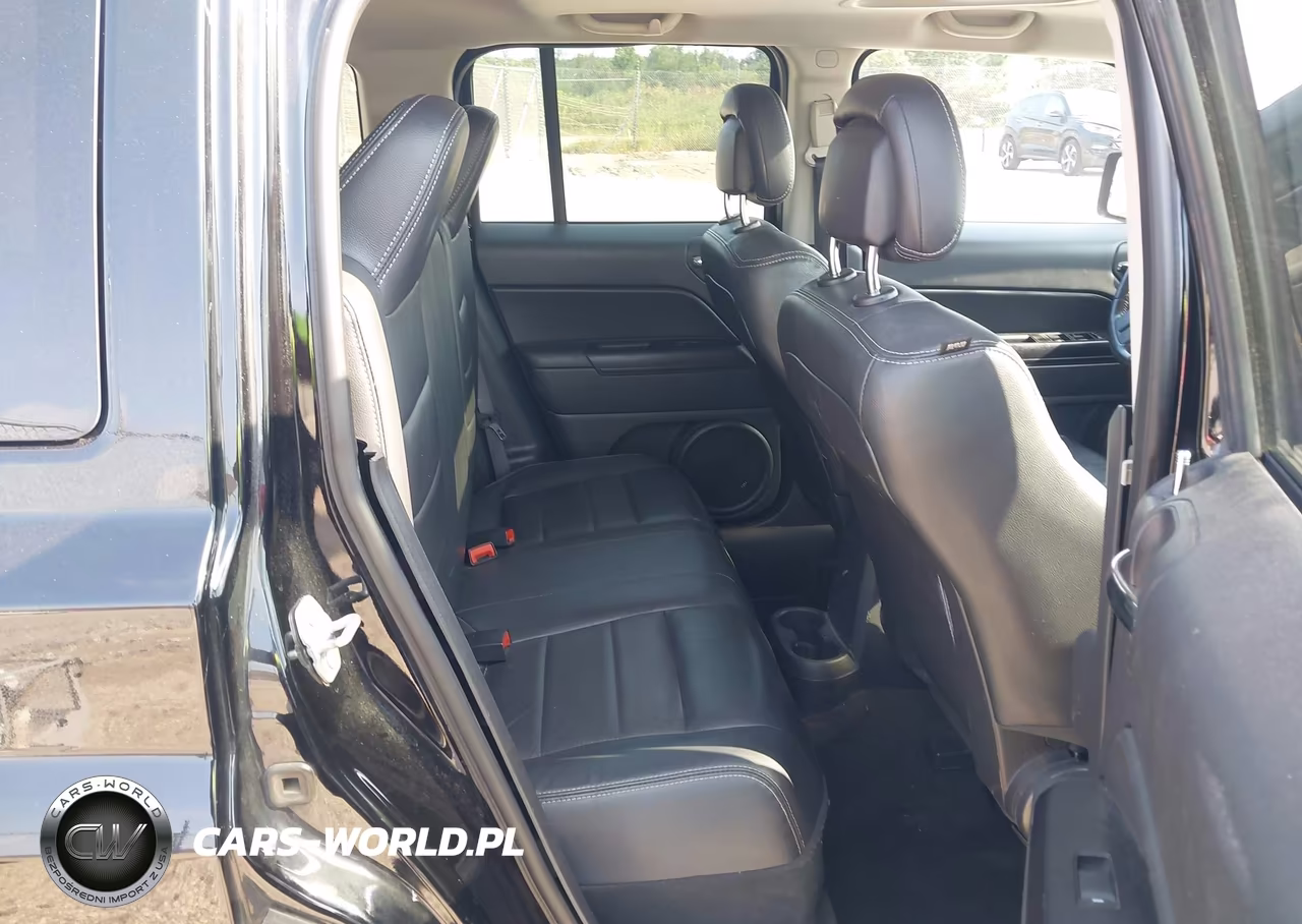 2016 Jeep Patriot High Altitude Edition VIN:1C4NJRFB4GD784332 - 8