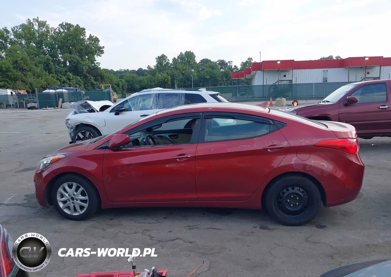 2013 Hyundai Elantra Gls VIN:5NPDH4AEXDH362082 - 15
