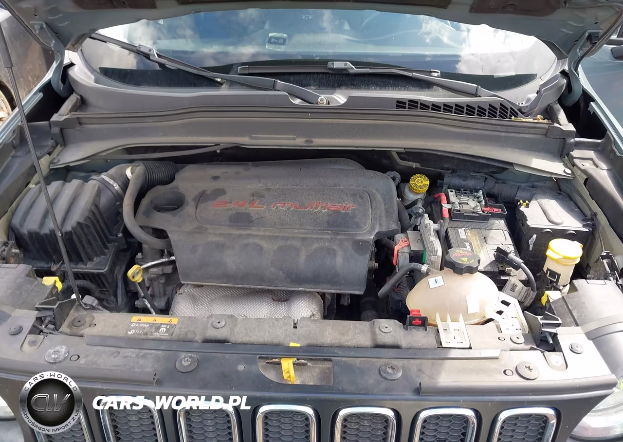 2017 Jeep Renegade Latitude 4X4 VIN:ZACCJBBB1HPF22338 - 10