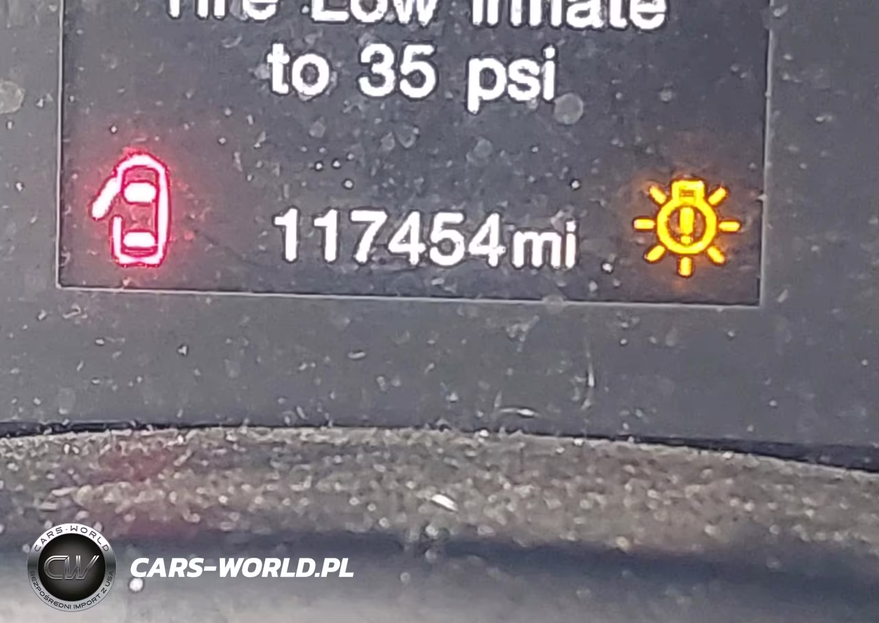 2017 Jeep Renegade Latitude 4X4 VIN:ZACCJBBB1HPF22338 - 16