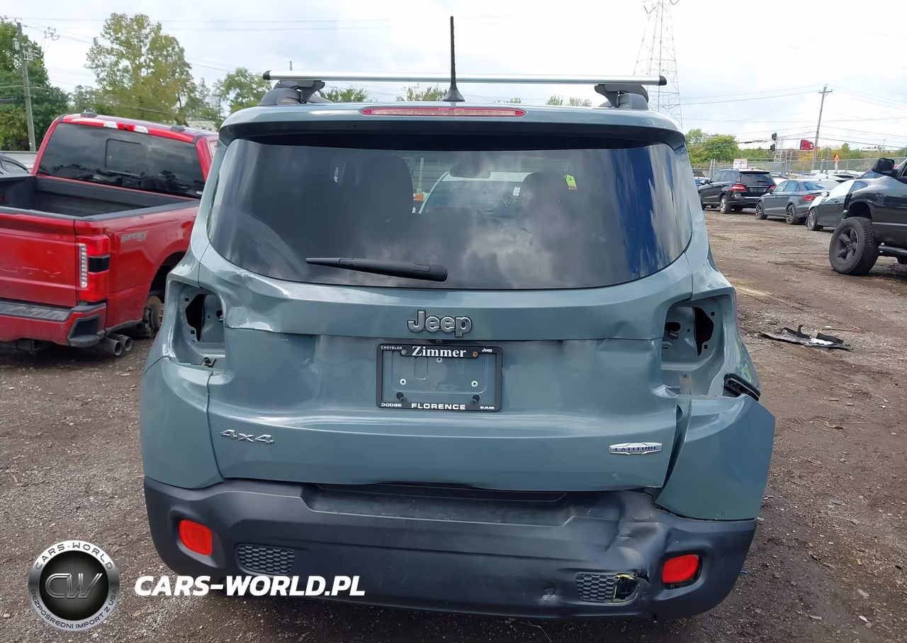 2017 Jeep Renegade Latitude 4X4 VIN:ZACCJBBB1HPF22338 - 17