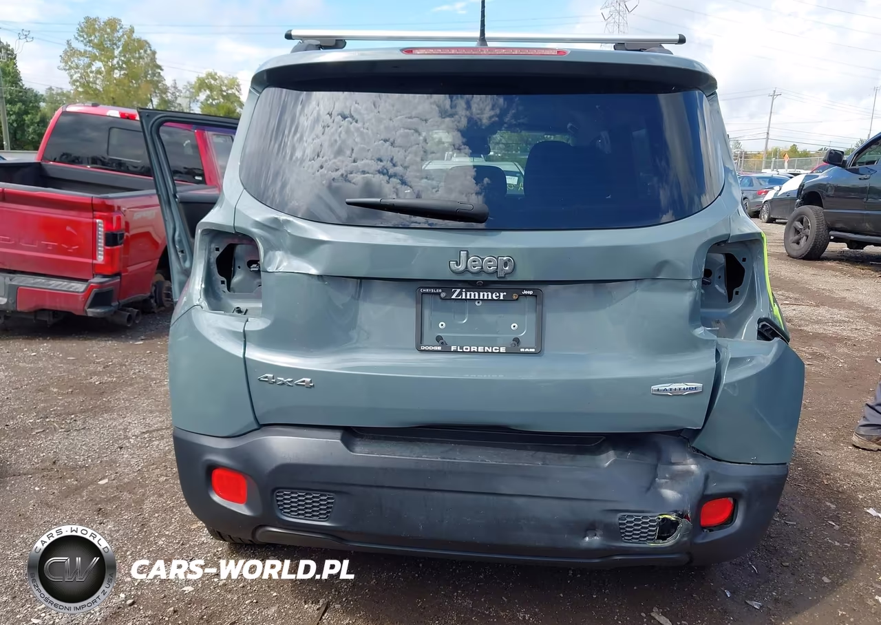 2017 Jeep Renegade Latitude 4X4 VIN:ZACCJBBB1HPF22338 - 6