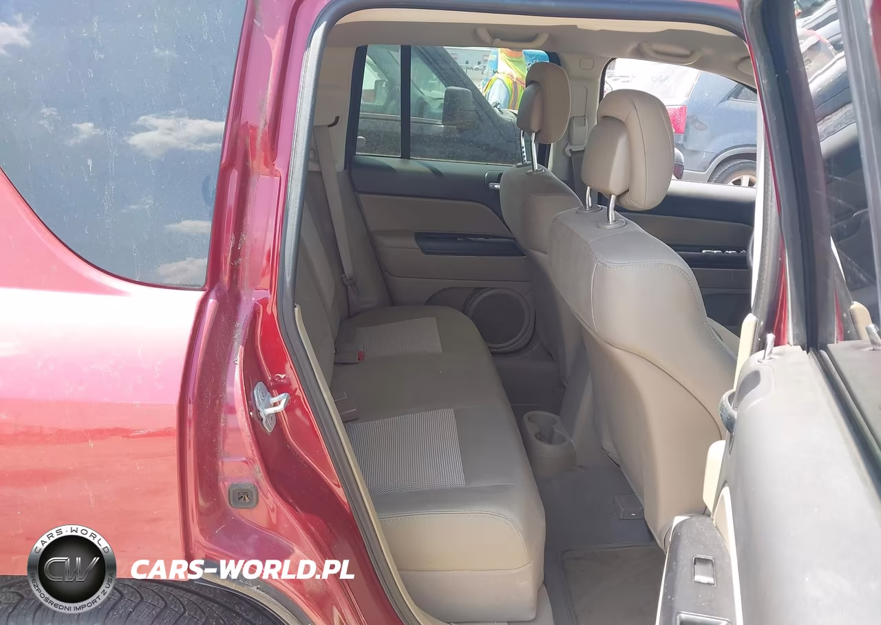 2012 Jeep Compass Sport VIN:1C4NJCBA2CD526475 - 8