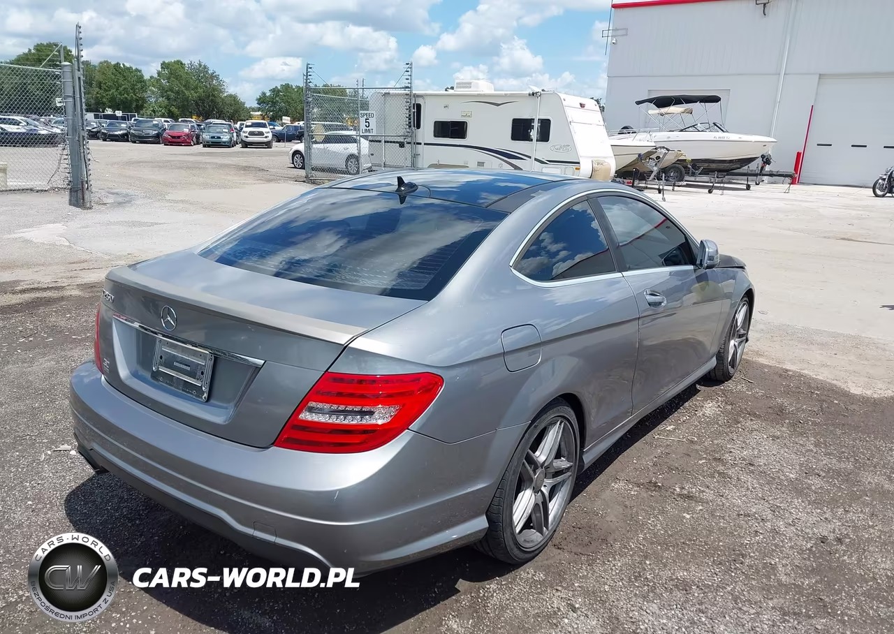 2015 Mercedes-Benz C 250 VIN:WDDGJ4HB0FG374512 - 4