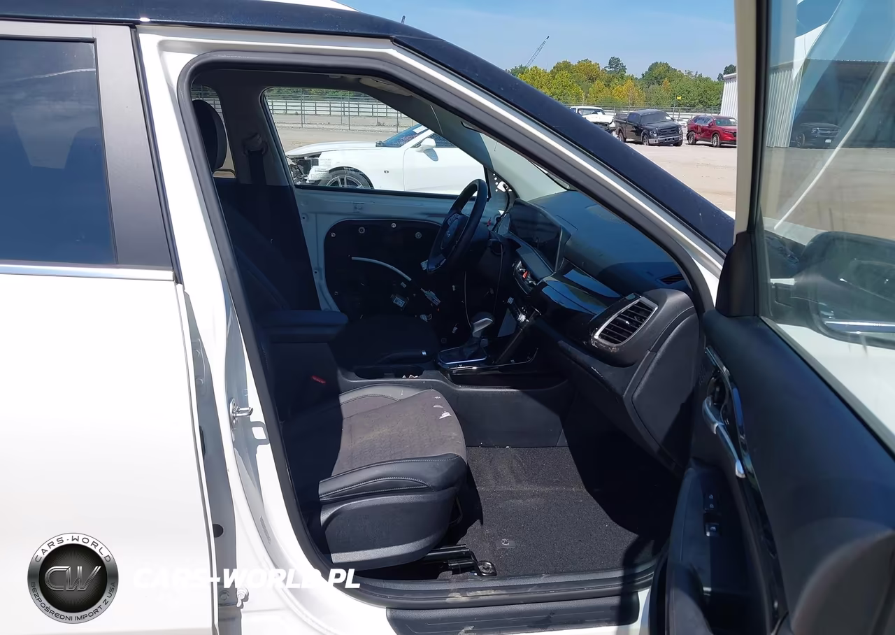 2024 Kia Seltos S VIN:KNDEU2AA8R7665858 - 5