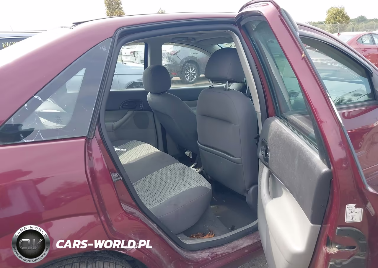 2007 Ford Focus S-Se-Ses VIN:1FAHP34N87W331220 - 8