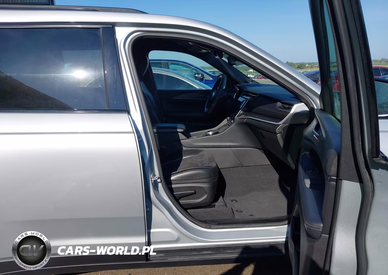 2024 Jeep Grand Cherokee L Altitude 4X4 VIN:1C4RJKAG9R8508154 - 5
