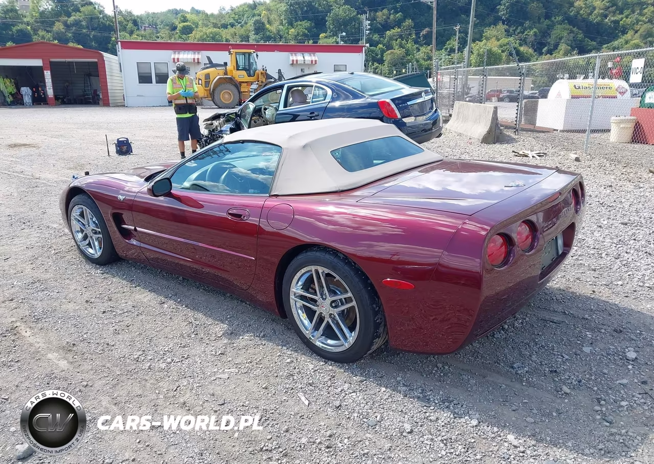 2003 Chevrolet Corvette VIN:1G1YY32G035112689 - 3