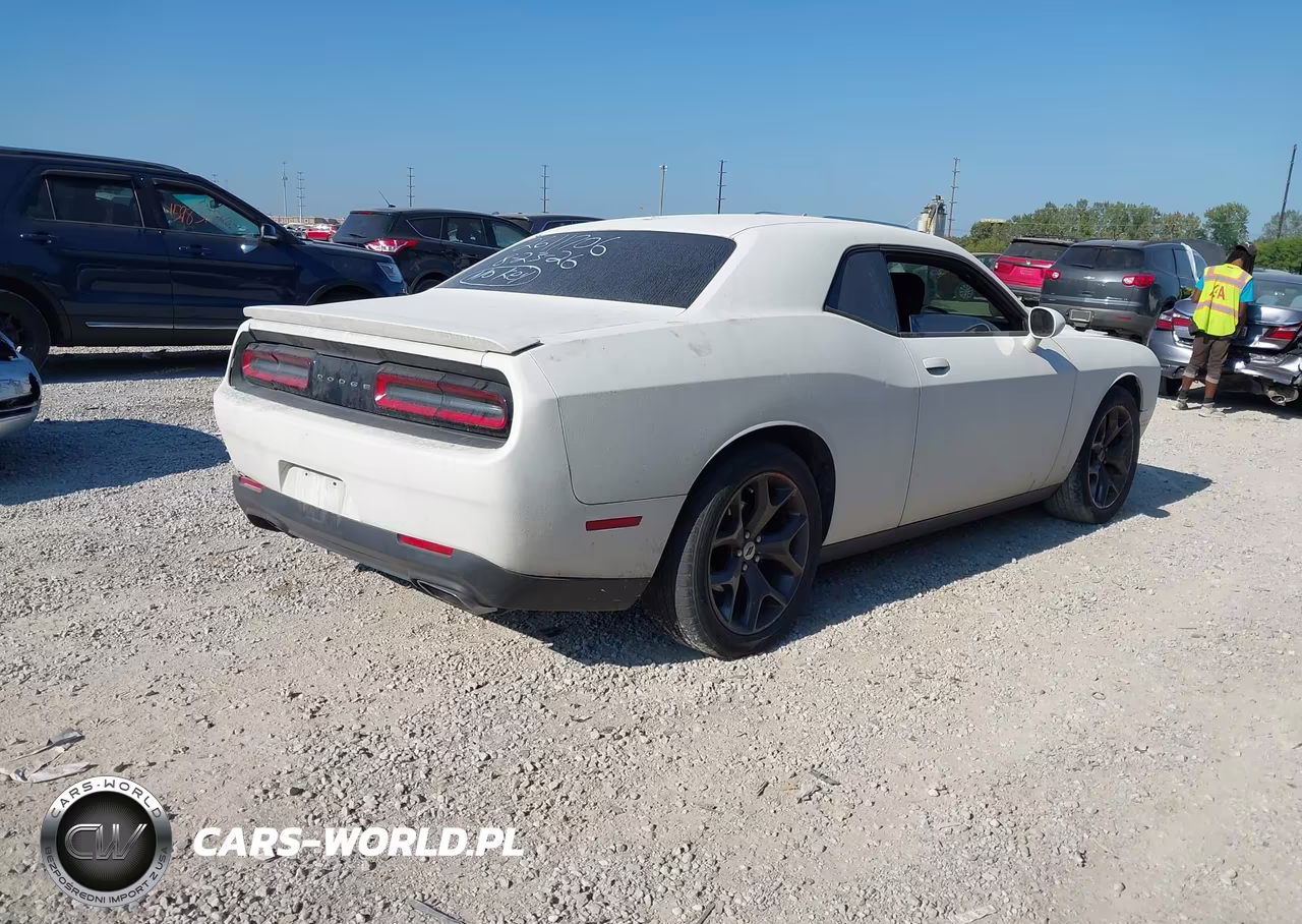 2017 Dodge Challenger R-T VIN:2C3CDZBT8HH561300 - 4