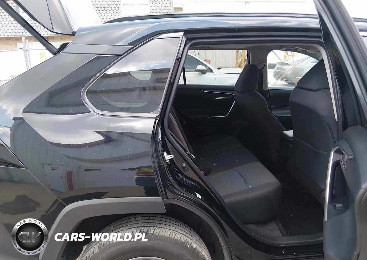 2024 Toyota Rav4 Xle VIN:2T3P1RFV8RC484674 - 8