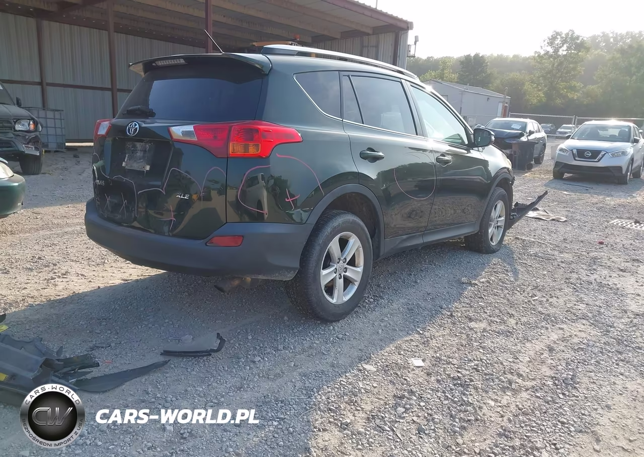 2013 Toyota Rav4 Xle VIN:2T3WFREV2DW052992 - 4