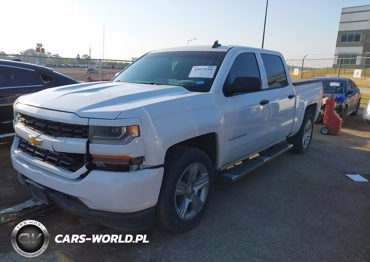 2018 Chevrolet Silverado 1500 Custom VIN:3GCPCPEC6JG139600 - 2