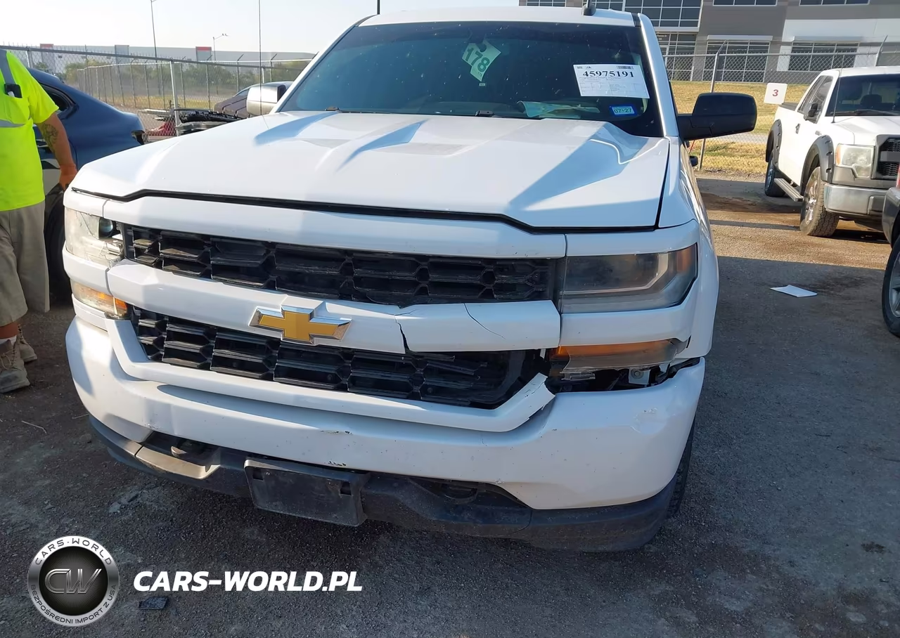 2018 Chevrolet Silverado 1500 Custom VIN:3GCPCPEC6JG139600 - 6