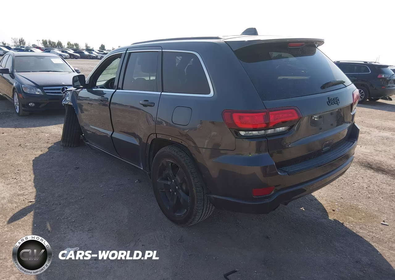 2015 Jeep Grand Cherokee Altitude VIN:1C4RJEAG9FC856370 - 3