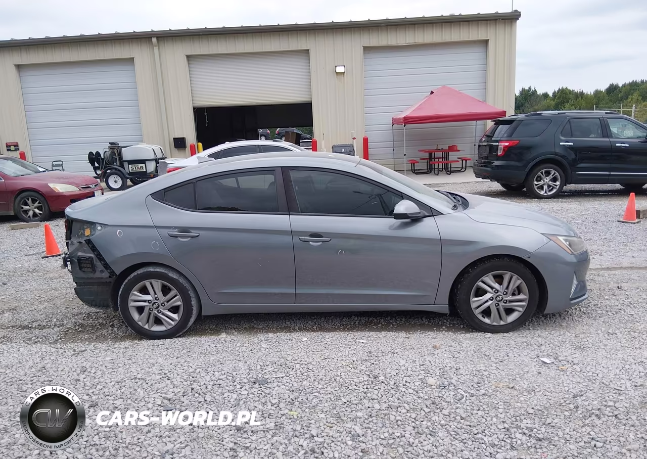 2019 Hyundai Elantra Sel VIN:KMHD84LF5KU733654 - 13