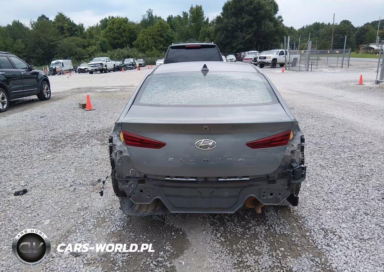 2019 Hyundai Elantra Sel VIN:KMHD84LF5KU733654 - 16