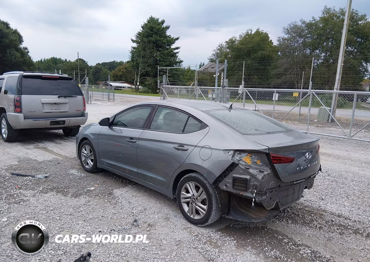 2019 Hyundai Elantra Sel VIN:KMHD84LF5KU733654 - 3
