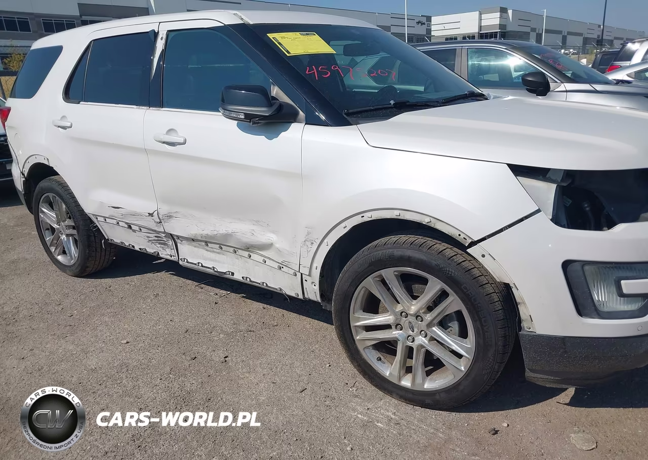 2017 Ford Explorer Xlt VIN:1FM5K8D88HGA09879 - 6
