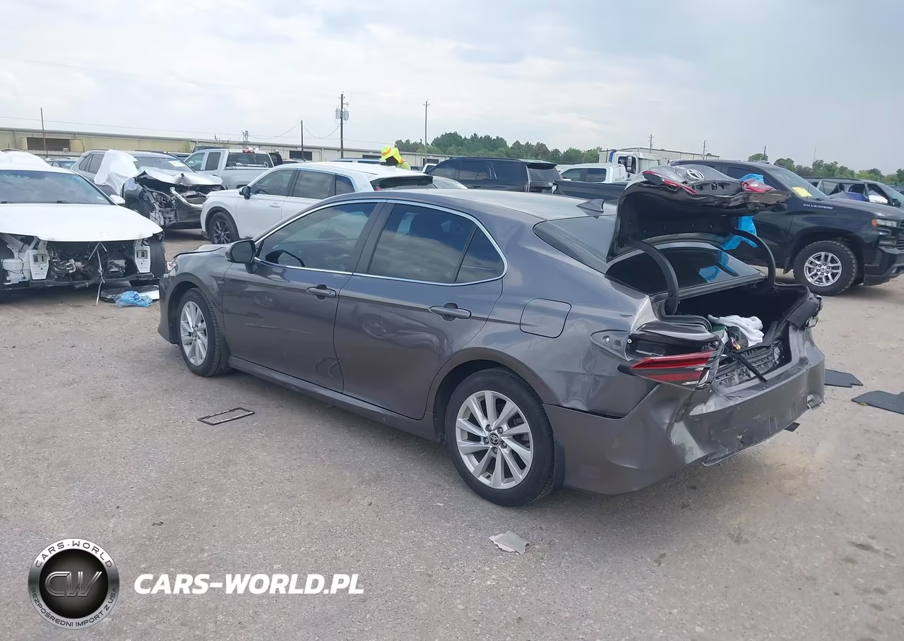 2024 Toyota Camry Le VIN:4T1C11AK9RU914670 - 3