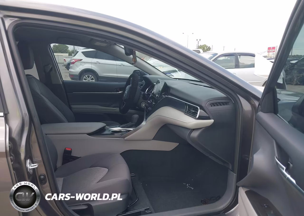 2024 Toyota Camry Le VIN:4T1C11AK9RU914670 - 5