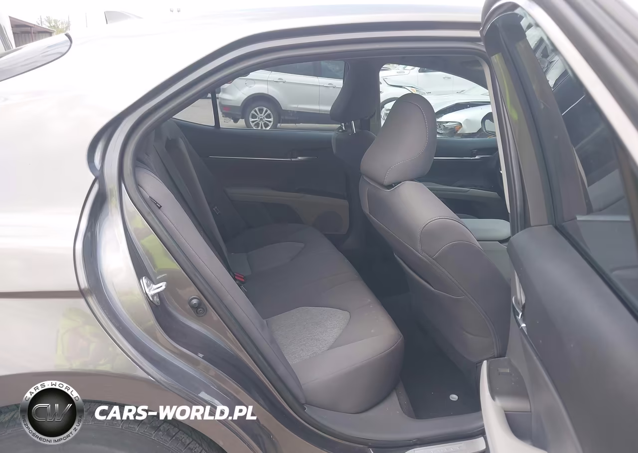 2024 Toyota Camry Le VIN:4T1C11AK9RU914670 - 8