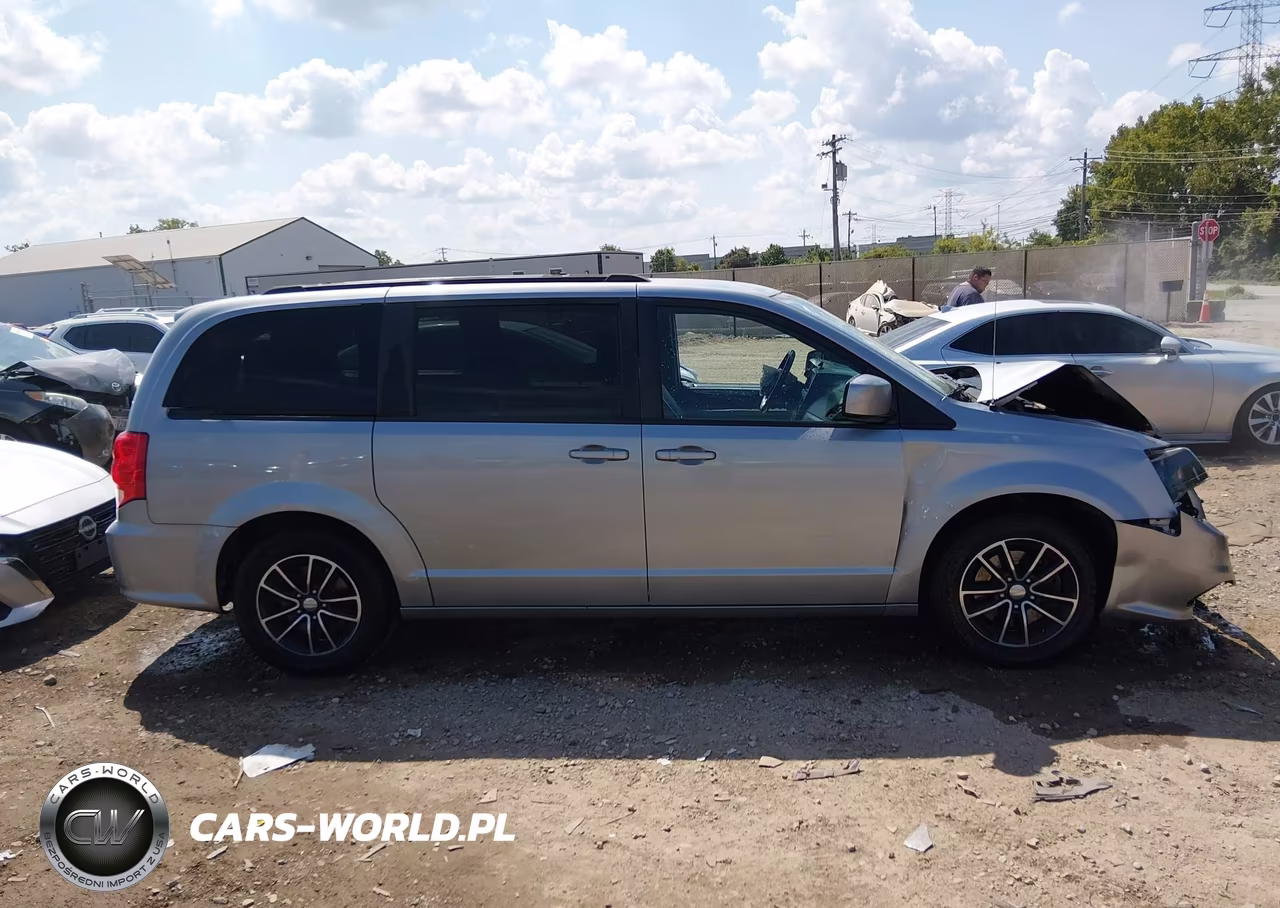 2019 Dodge Grand Caravan Gt VIN:2C4RDGEG4KR562339 - 13