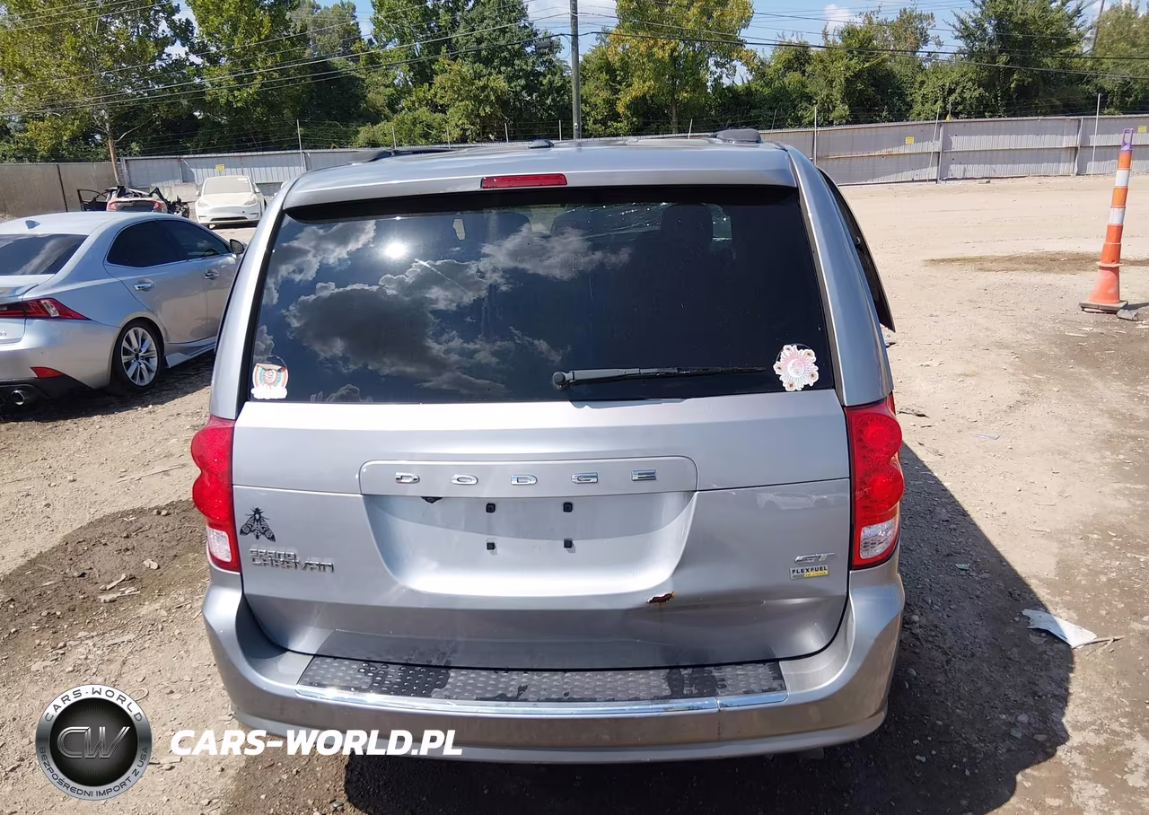 2019 Dodge Grand Caravan Gt VIN:2C4RDGEG4KR562339 - 16