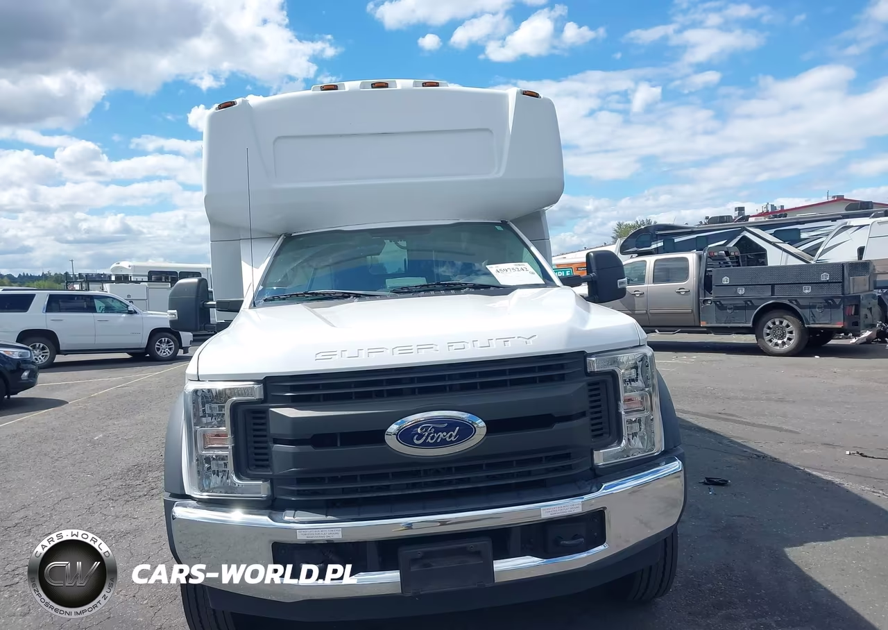 2018 Ford F-450 Chassis Xl VIN:1FDAF4GY5JDA01866 - 12