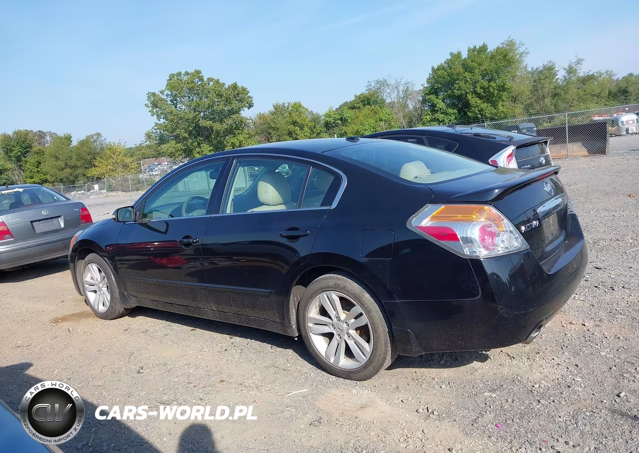 2011 Nissan Altima 3.5 Sr VIN:1N4BL2AP7BN446357 - 14