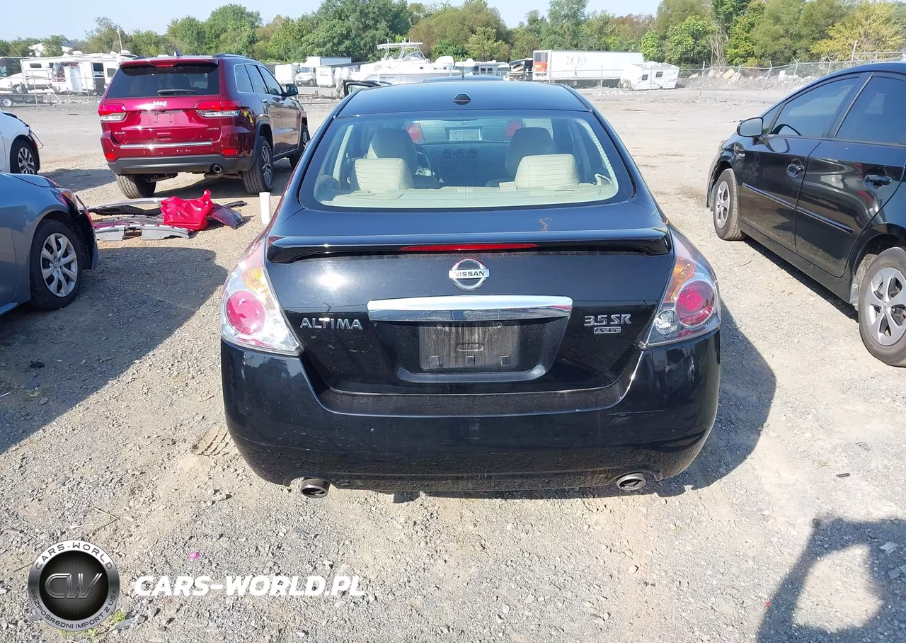 2011 Nissan Altima 3.5 Sr VIN:1N4BL2AP7BN446357 - 16