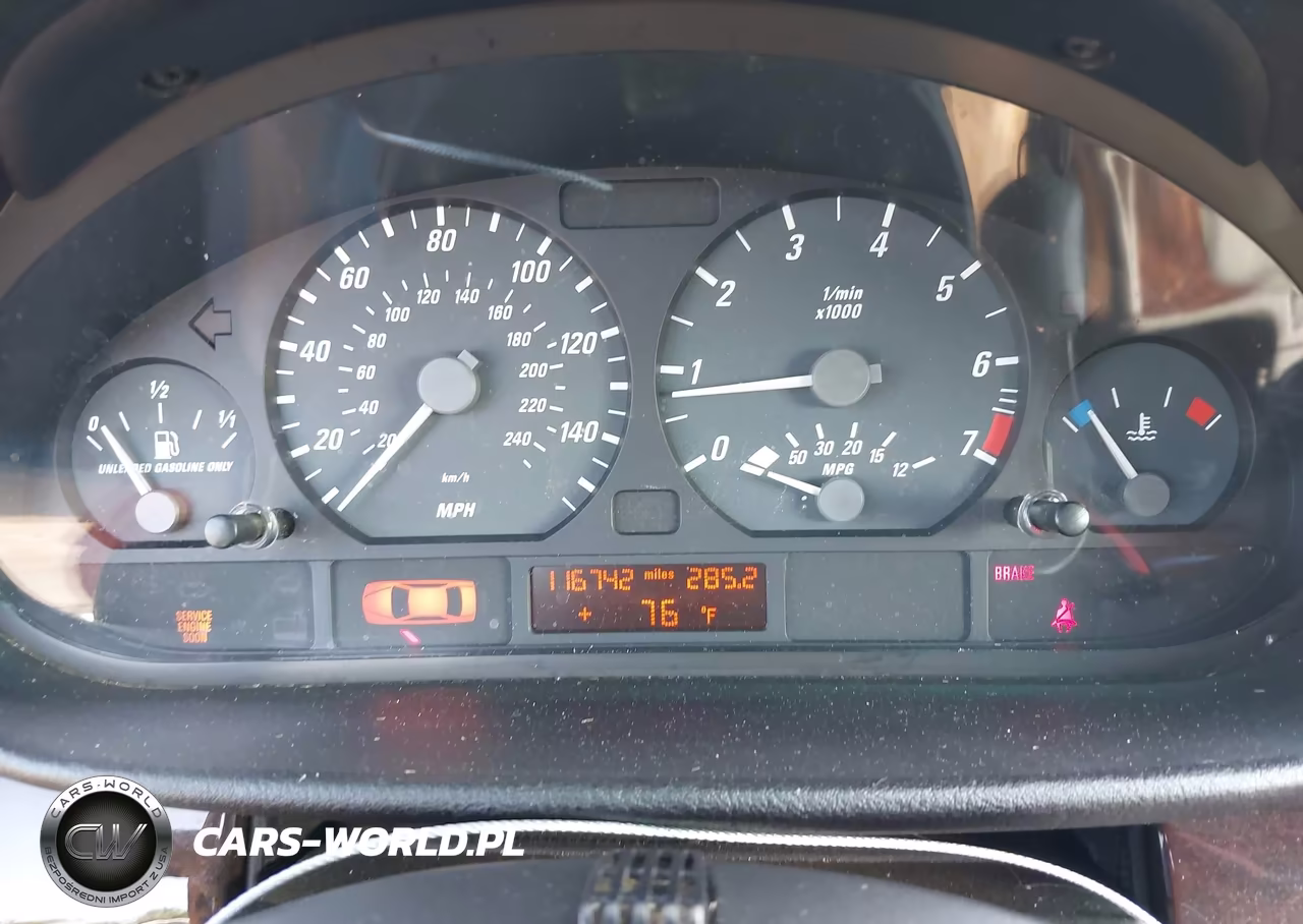 2005 BMW 325Ci VIN:WBABW33445PG99140 - 7