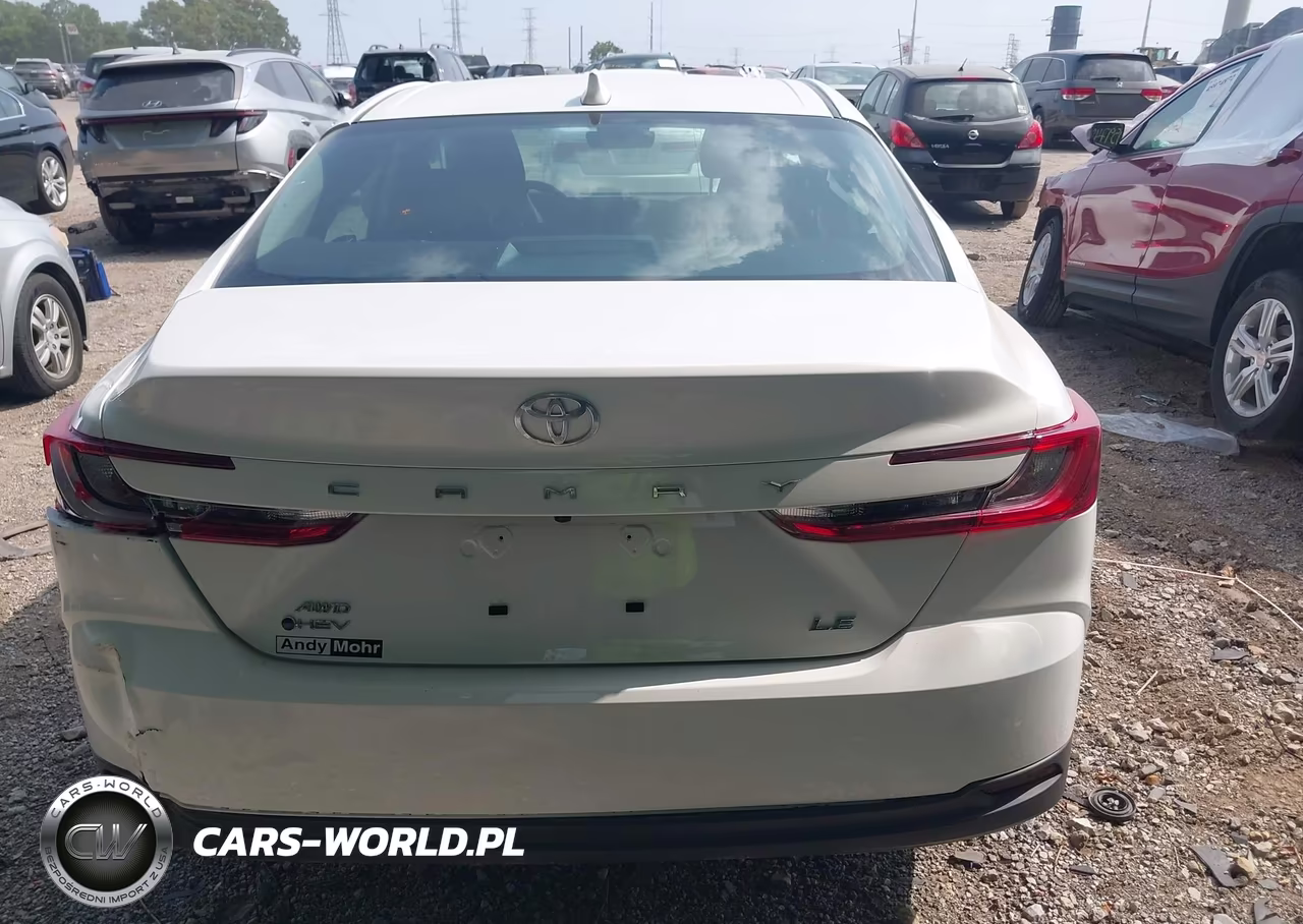2025 Toyota Camry Le VIN:4T1DBADKXSU515446 - 15