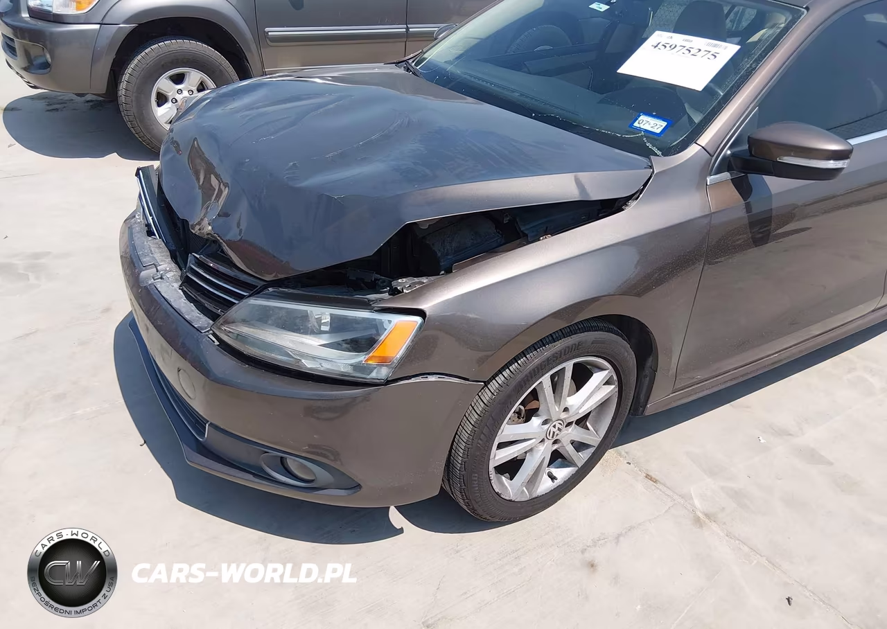 2011 Volkswagen Jetta 2.5L Sel VIN:3VWLX7AJ7BM364082 - 6