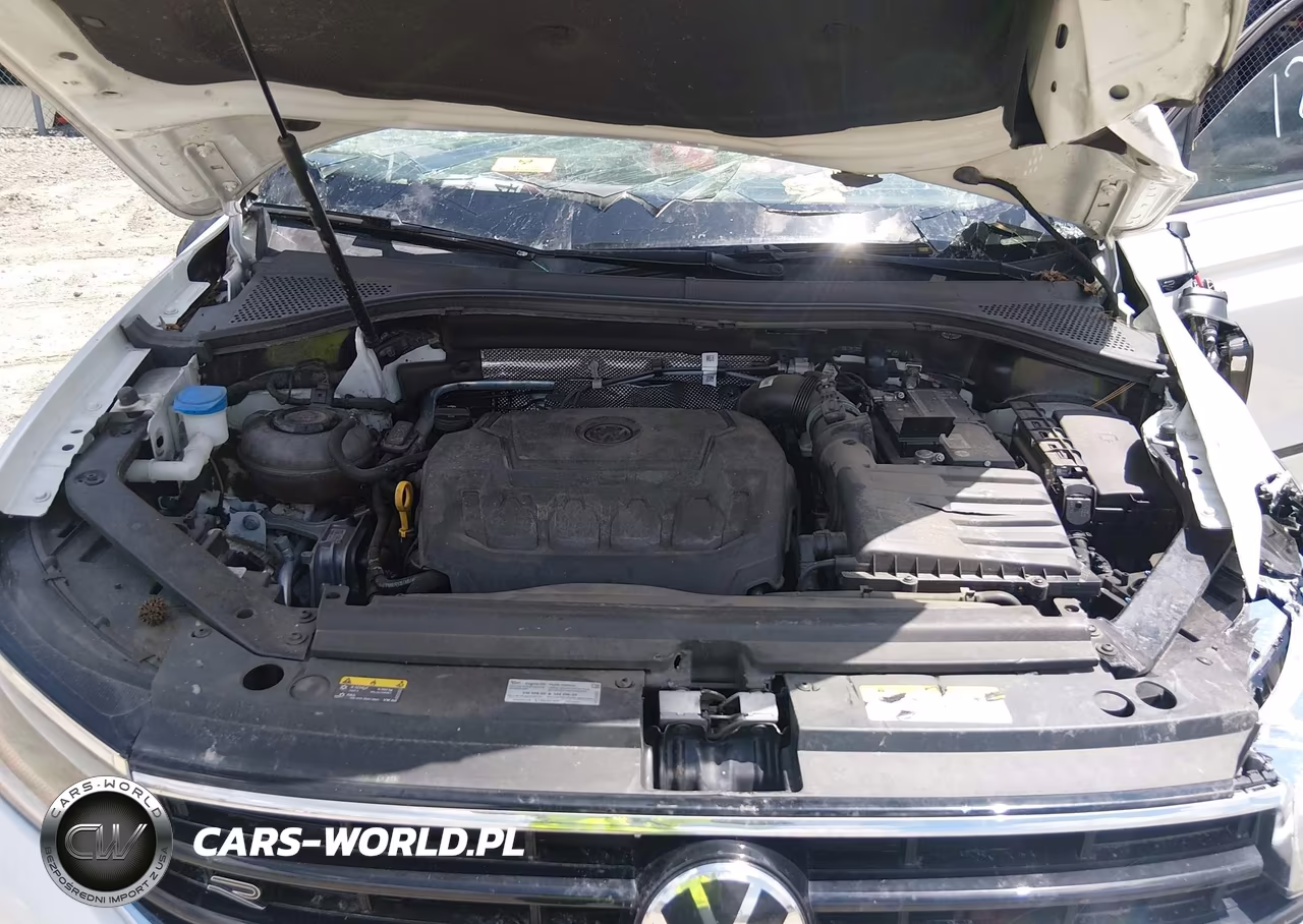 2023 Volkswagen Tiguan Se R-Line Black VIN:3VVCB7AX8PM121668 - 10