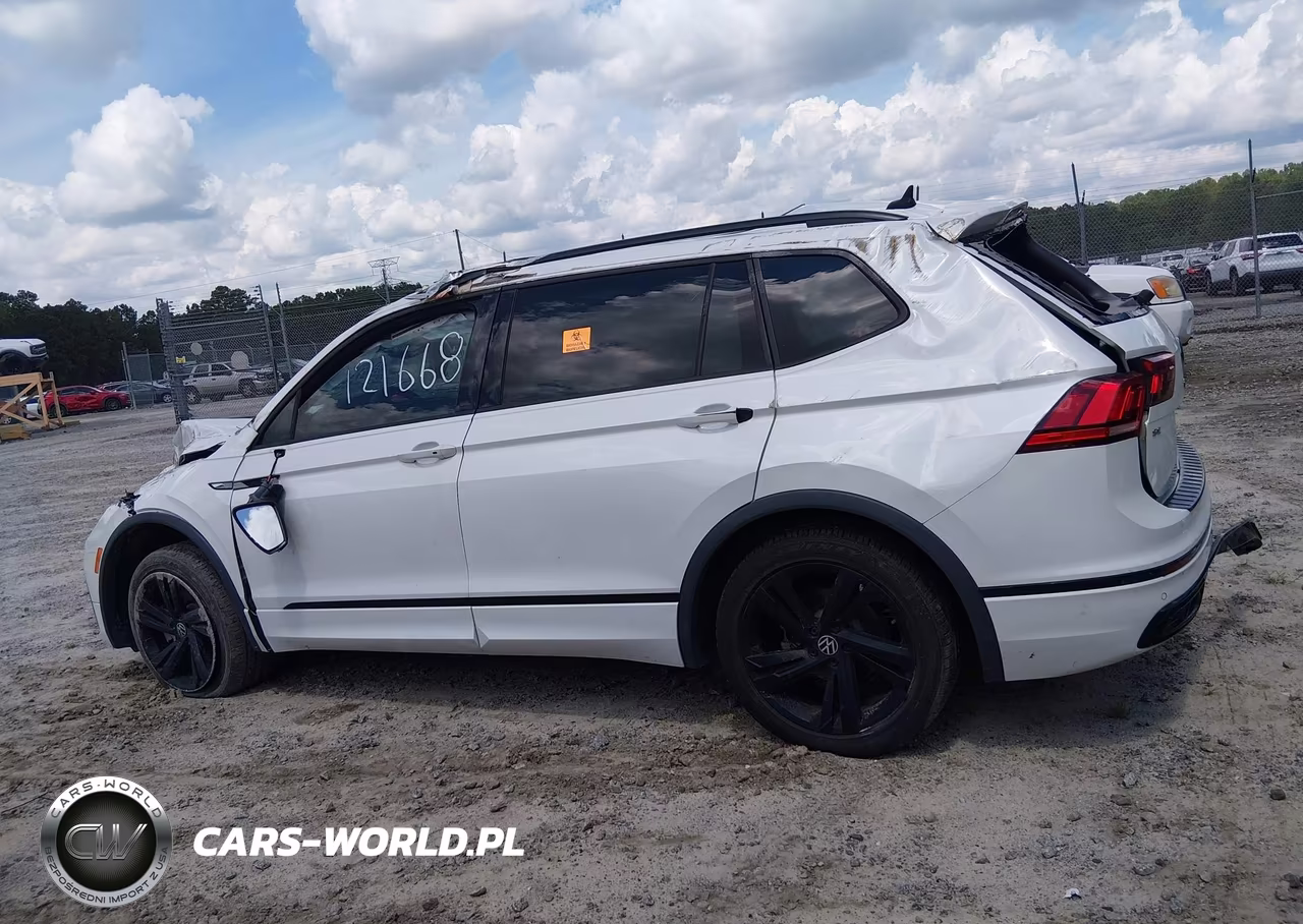 2023 Volkswagen Tiguan Se R-Line Black VIN:3VVCB7AX8PM121668 - 13