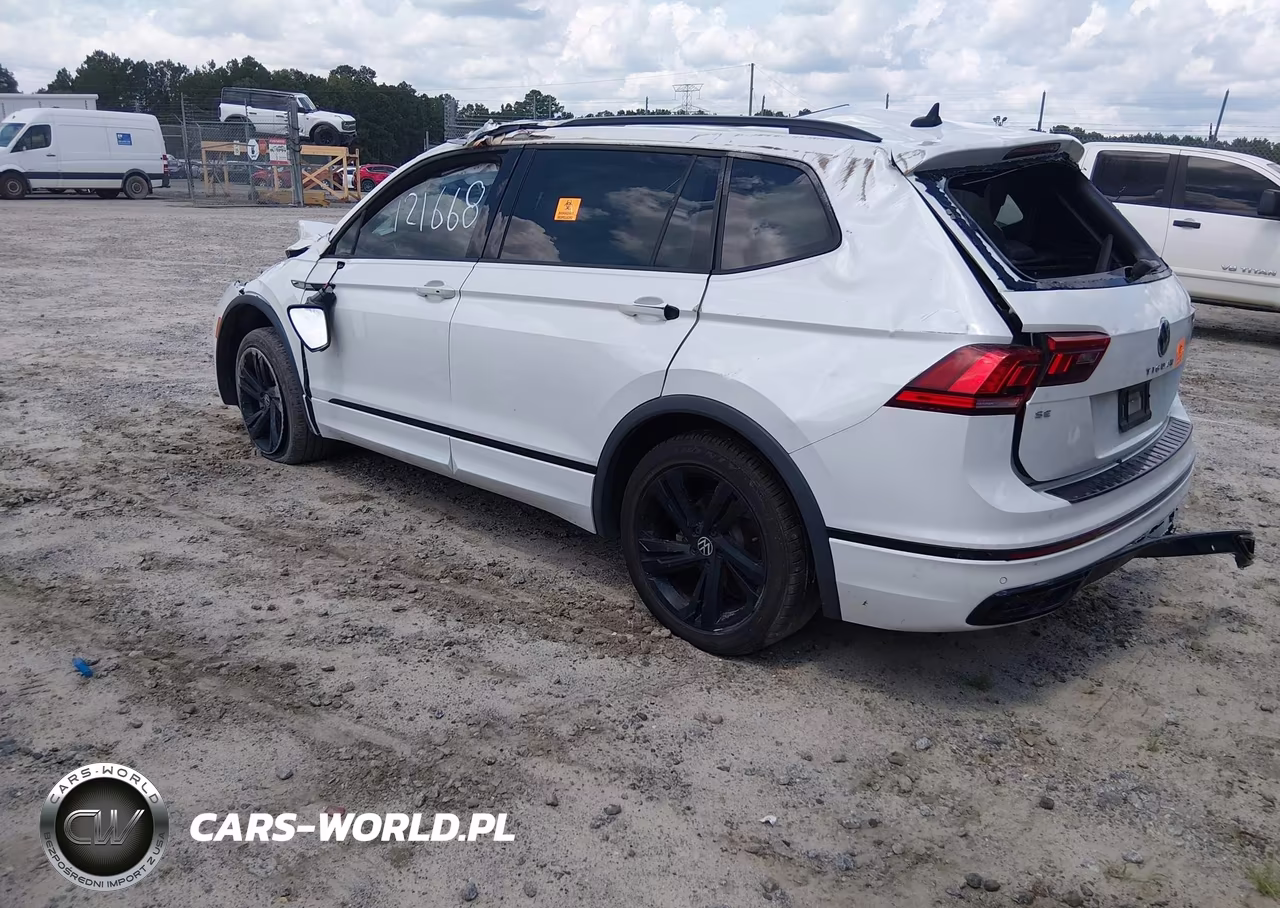 2023 Volkswagen Tiguan Se R-Line Black VIN:3VVCB7AX8PM121668 - 3