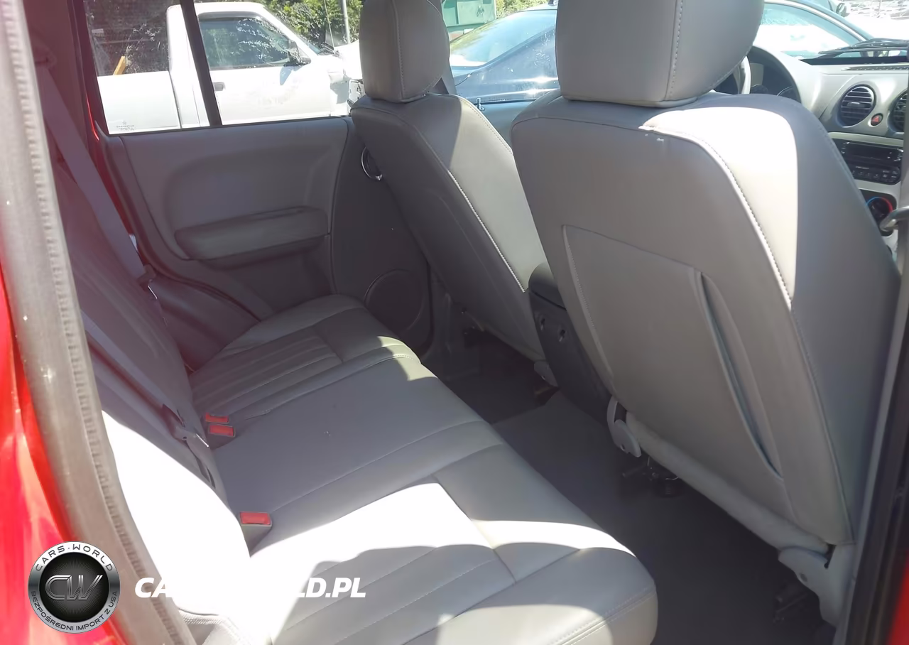2005 Jeep Liberty Limited Edition VIN:1J4GL58K25W513192 - 8