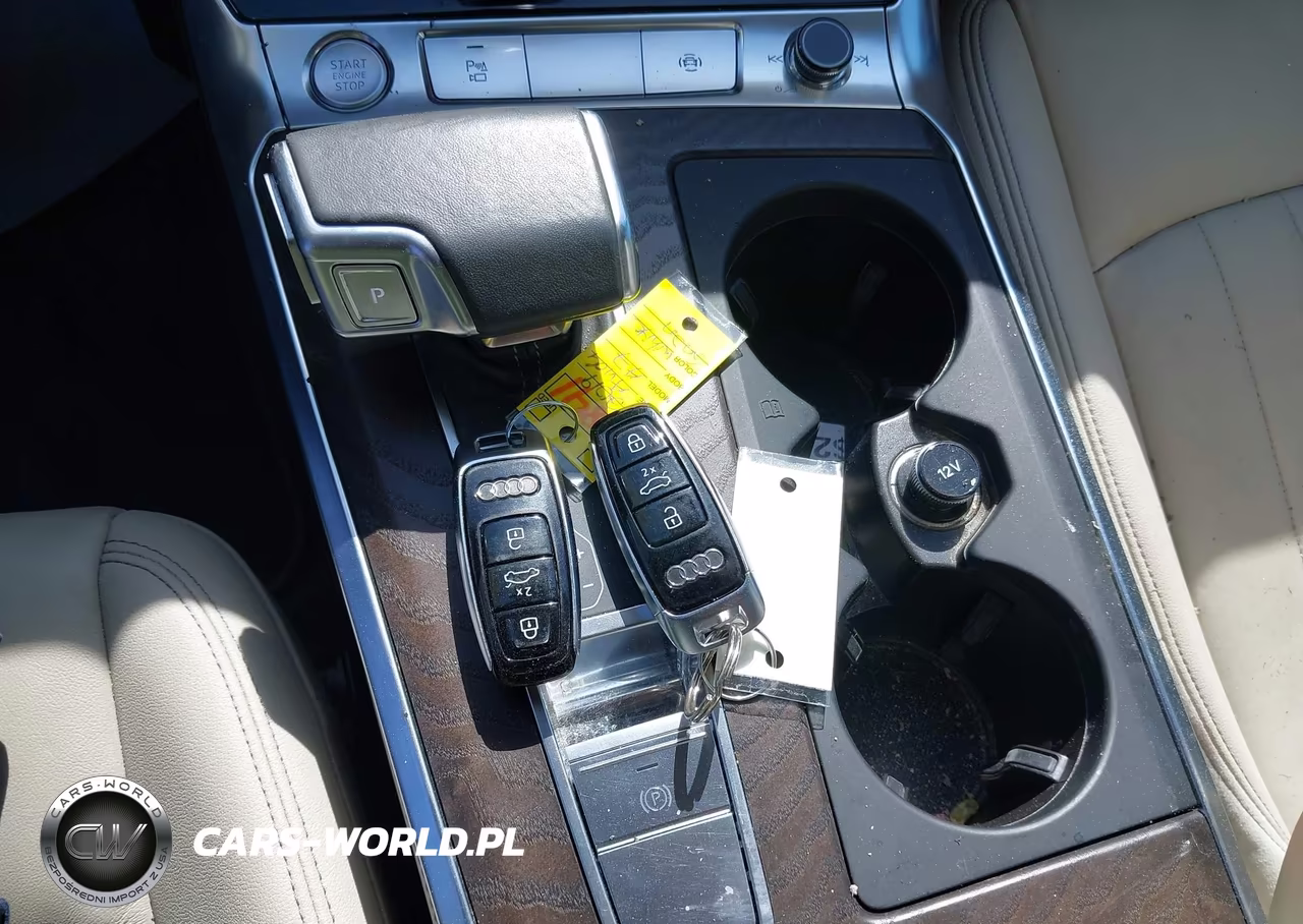 2019 Audi A7 55 Premium VIN:WAUU2AF27KN096433 - 11