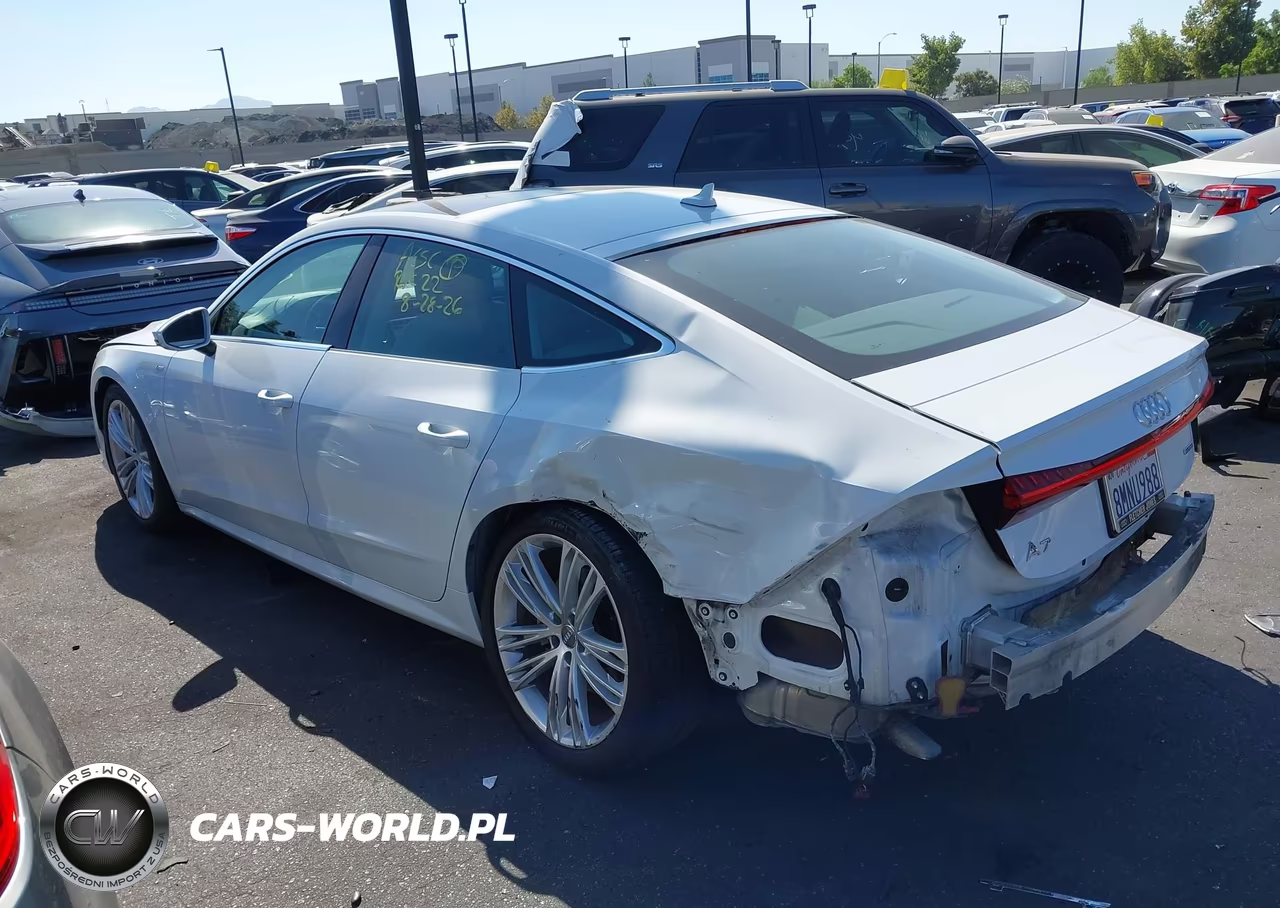 2019 Audi A7 55 Premium VIN:WAUU2AF27KN096433 - 3