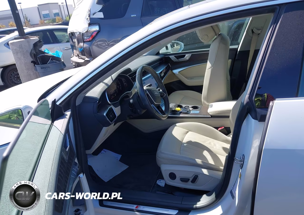 2019 Audi A7 55 Premium VIN:WAUU2AF27KN096433 - 5