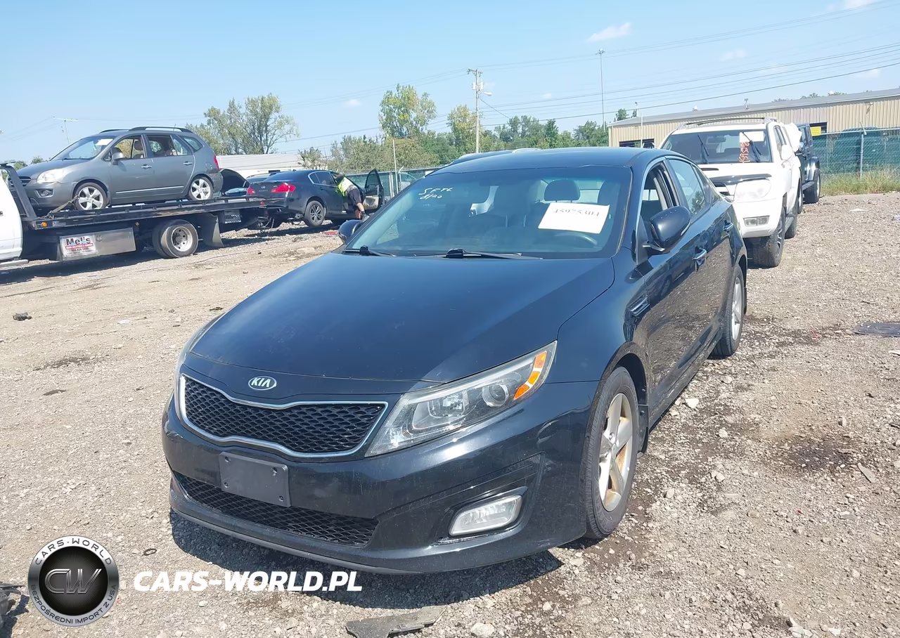 2015 Kia Optima Lx VIN:5XXGM4A75FG477374 - 13