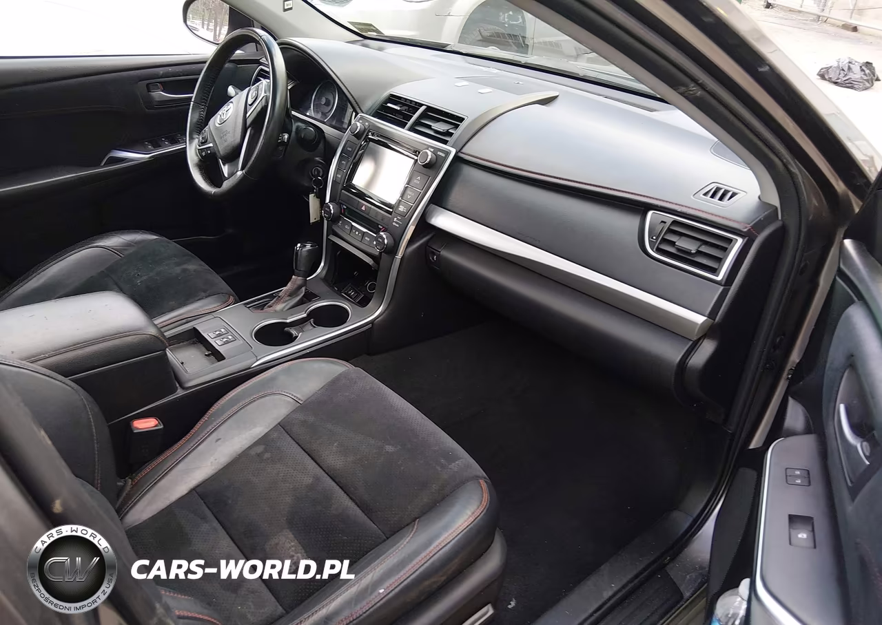 2015 Toyota Camry Xse VIN:4T1BF1FK0FU112817 - 5